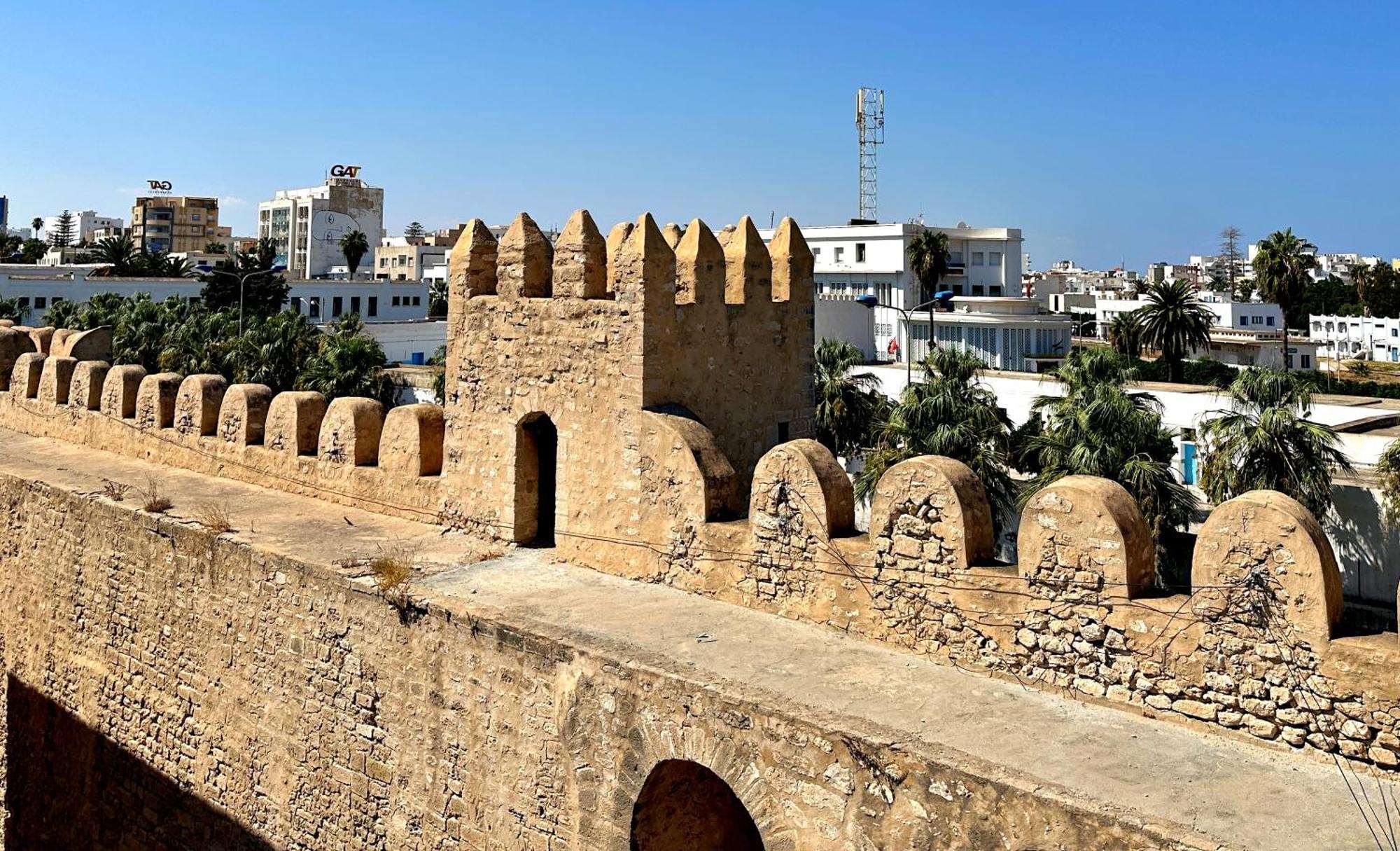 Hotel Paris Sousse Luaran gambar
