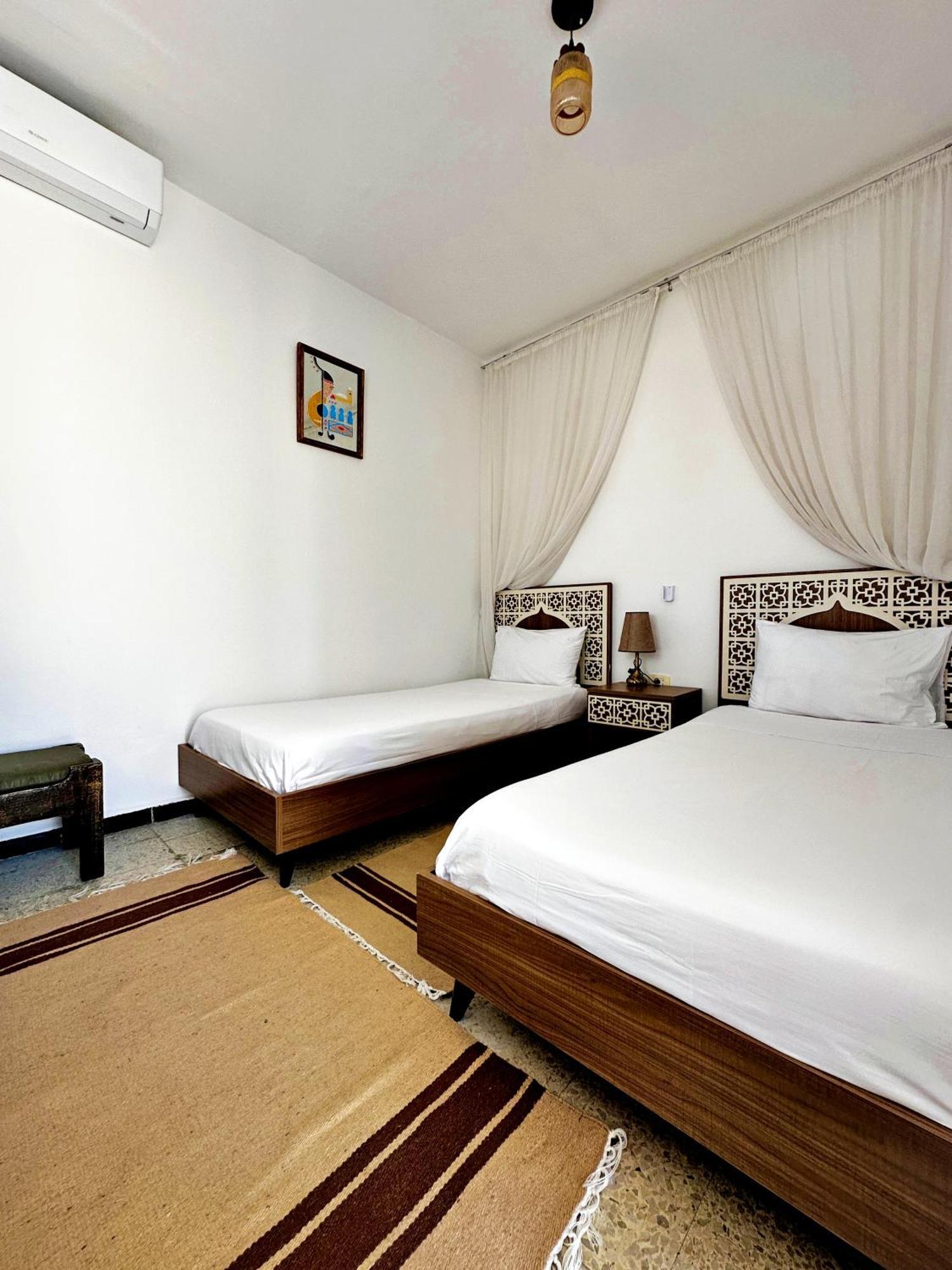 Hotel Paris Sousse Luaran gambar